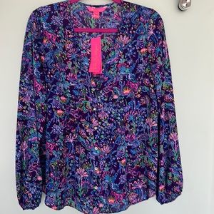 NWT Lilly Pulitzer flowered purple top in Med